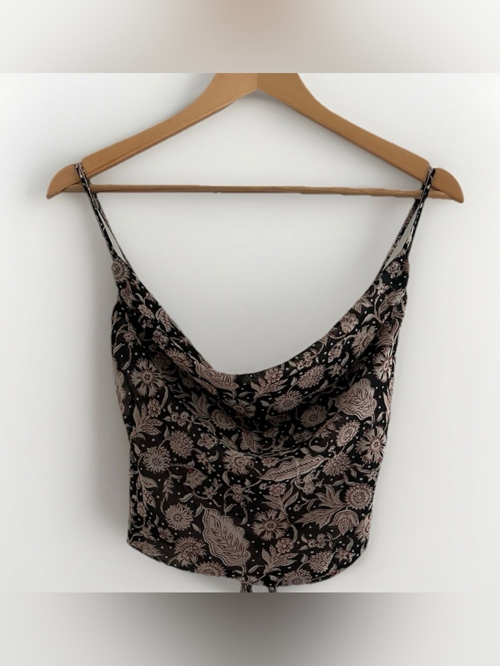 NWT Forever 21 Black and Blush Floral Cowl Neck Tank Medium